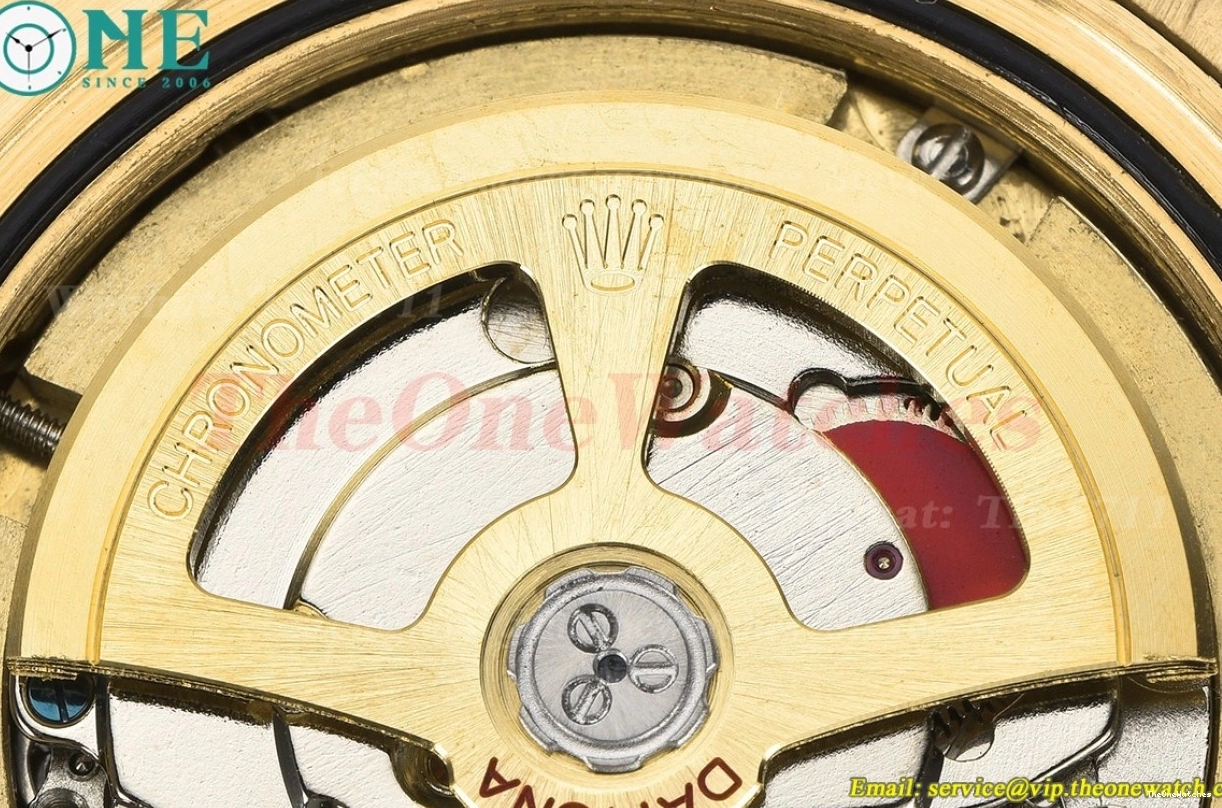 GDF A3836 Daytona 40mm Black Gold YG YG 0129